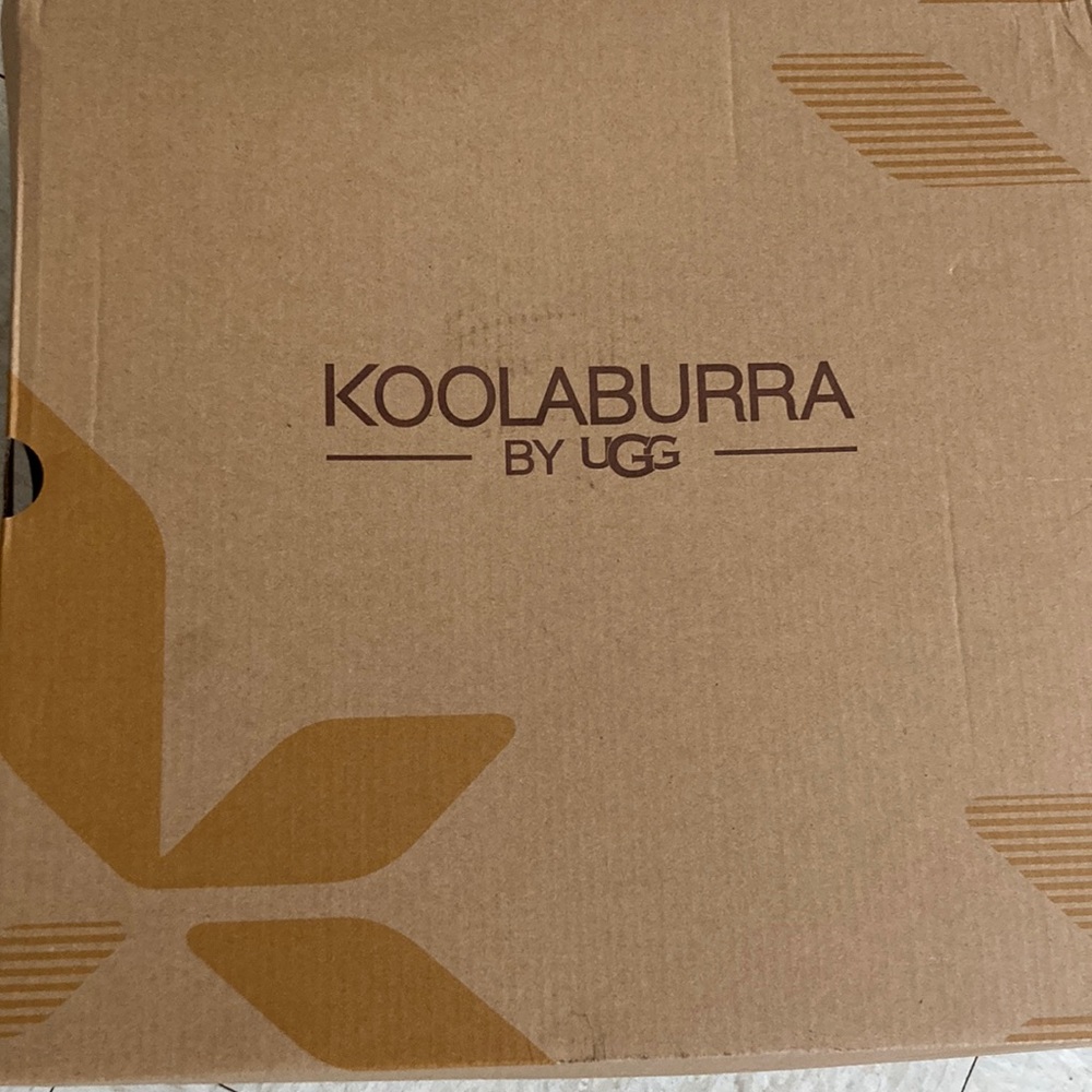 Kookaburra by Ugg boots